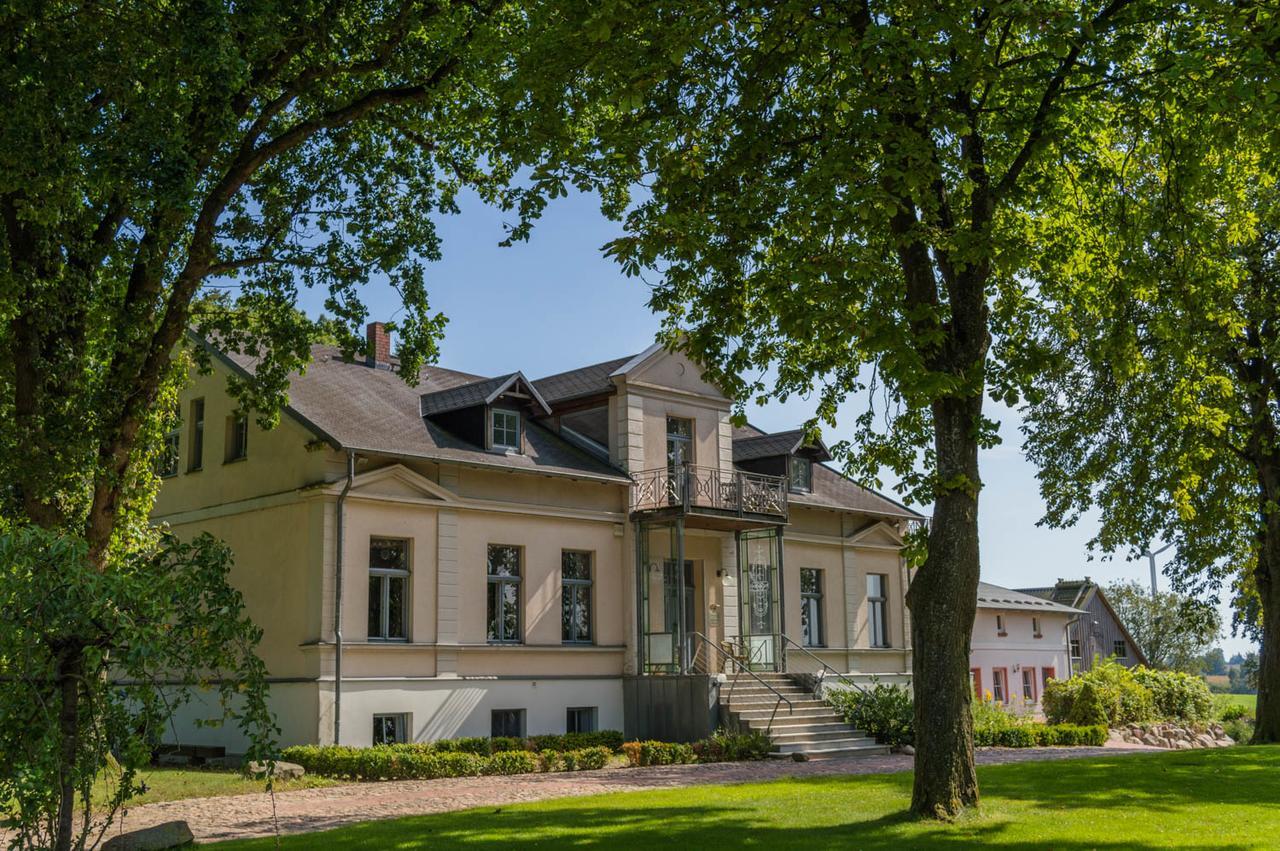 Gutshof Gross Behnkenhagen Apartment Екстериор снимка