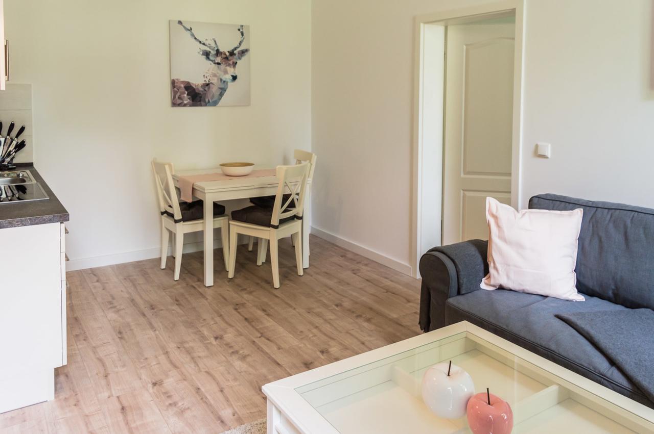 Gutshof Gross Behnkenhagen Apartment Екстериор снимка