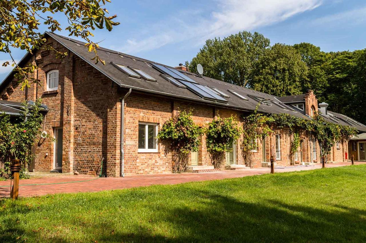 Gutshof Gross Behnkenhagen Apartment Екстериор снимка